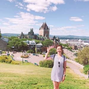 Meet your Posher, Alyssa